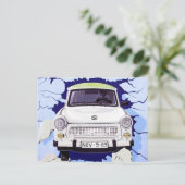 Trabant Car, Bleek Blue, Berlijnse muur Briefkaart (Staand voorkant)