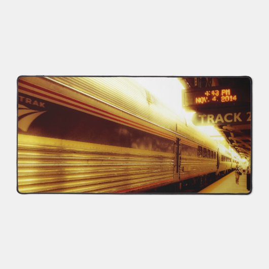 Track 2 Desk Mat (Voorkant)