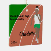 Track and Field Girl Zwart haar in groen en wit Keramisch Ornament (Rechts)