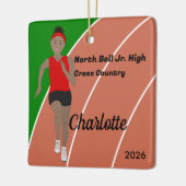 Track and Field Girl Zwart haar in het rood Keramisch Ornament (Links)