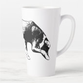 Trackingmodus – neus naar grond latte mok (Rechts)