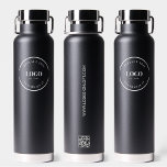 Trade show giveaway Business Logo QR code zwart Waterfles<br><div class="desc">Maak een statement met uw zakelijke logo op een professionele zwarte waterfles. Verhoog het webverkeer en het verloving van de klant met de aangepaste QR-codegenerator op het flesje, die rechtstreeks naar uw website kan linken. Mis deze unieke promotiemogelijkheid niet! Pas uw waterflessen vandaag nog aan. Geef deze op een beurs...</div>