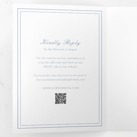 Traditional Dusty Blue QR Code Timeless Wedding Drieluik Uitnodiging (Binnenzijde eerst)