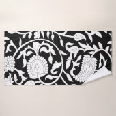 Traditional indian paisley pattern on black and wh badhanddoek (Badhanddoek)