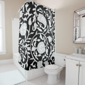 Traditional indian paisley pattern on black and wh douchegordijn (In situ)