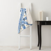 Traditional Portugal Lisbon azulejo ceramic tiles. Sherpa Deken (In situ)