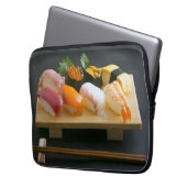 Traditional Sushi Platter – Laptop Sleeve by SUSHI (Voorkant Links)