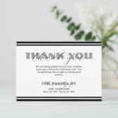 Traditional White with Black Lines Memorial Bedankkaart (Staand voorkant)