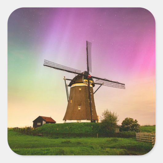 Traditional windmill under the Northern Lights Vierkante Sticker (Voorkant)