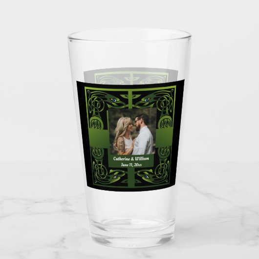 Traditioneel groen Iers Keltisch Ontwerp Glas (Voorkant)