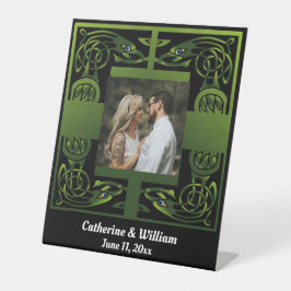 Traditioneel groen Iers Keltisch Ontwerp Reclamebord Met Voetstuk