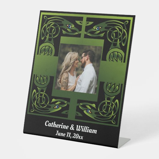 Traditioneel groen Iers Keltisch Ontwerp Reclamebord Met Voetstuk (Voorkant)