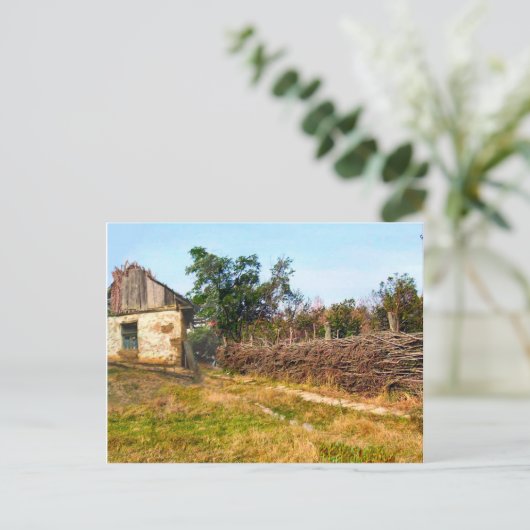 Traditioneel landbouwgebouw en hek briefkaart (Staand voorkant)