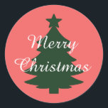 Traditioneel - zacht rood - Merry Christmas Sticke Ronde Sticker<br><div class="desc">Verbeter uw kerstcadeaus met deze elegante en stijlvolle Soft Red en Dark Green sticker met kerstboom en sterretje uit onze Traditional Christmas Colors. Eenvoudig,  minimalistisch en schoon ontwerp met effen kleuren voor een tijdloze aantrekkingskracht. Perfect voor privé en zakelijk gebruik.</div>