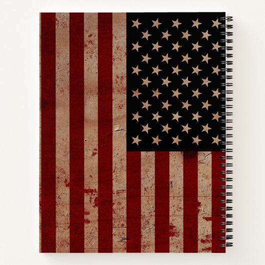 Traditionele Amerikaanse vlagfamilie ontvangt boek (Achterkant)