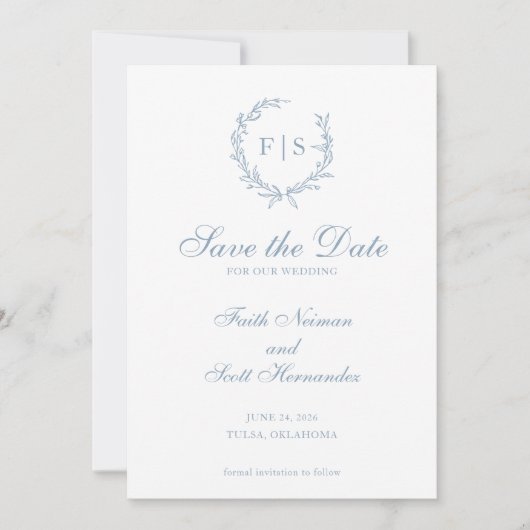 Traditionele blauwe monogram krans Save the Date (Voorkant)