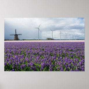 Traditionele en moderne windmolen in het poster va