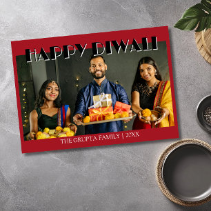 Traditionele foto met karmozijnrode Diwali-wensen Feestdagenkaart