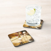 Traditionele handgemaakte messenmakerswerk met de drankjes onderzetter (Rechterzijde)