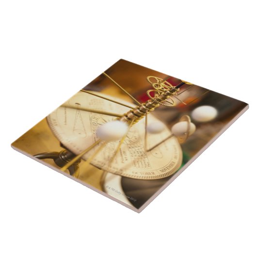 Traditionele handgemaakte messenmakerswerk met de tegeltje (Zijkant)