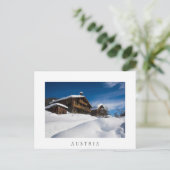 Traditionele houten kool in de sneeuw briefkaart (Staand voorkant)