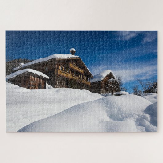 Traditionele houten kool in de sneeuw legpuzzel (Horizontaal)
