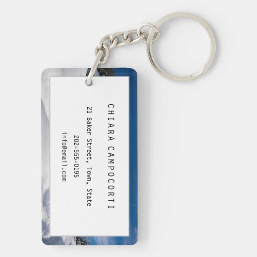 Traditionele houten kool in de sneeuw sleutelhanger (achterkant)