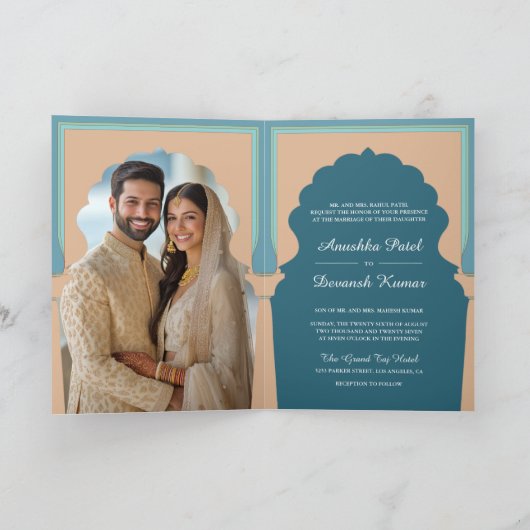 Traditionele Indische Blauwe Boog Fotobruiloft (Binnen)