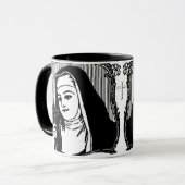 Traditionele katholieke non in Habit met Crucifix Mok (Voorkant links)