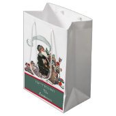 Traditionele kerstman  kerstnaam medium cadeauzakje (Voorkant Gekanteld)