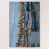 Traditionele kleurrijke vissersboten op Malta Legpuzzel (Verticaal)