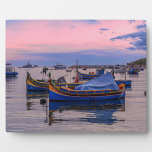 Traditionele Maltese boten in Marsaxlokk Fotoplaat