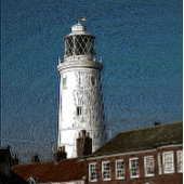 traditionele oude vuurtoren in de Engelse kuststad Legpuzzel