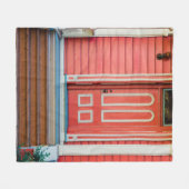 Traditionele rode geverfde houten deur en porchdoo fleece deken (Voorkant (Horizontaal))