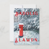 Traditionele rode postbus en sneeuw op bomen (Voorkant)