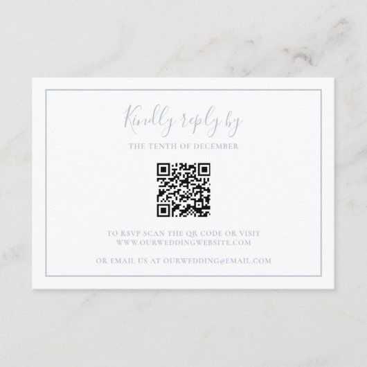 Traditionele Stoffige Blauwe QR Code Elegante Brui RSVP Kaartje (Voorkant)