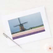 Traditionele windmolen met roze en paarse bloemen rechthoekige sticker (Envelop)