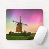 Traditionele windmolen onder het Noorderlicht Muismat (Met muis)