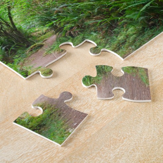 Trail in het mammoetbos legpuzzel (Zijkant)