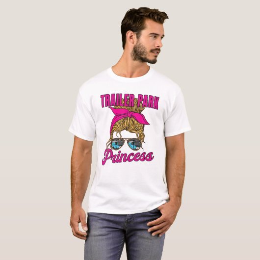 Trailer Park Princess- Cute Funny Camper Girl Styl T-shirt (Voorkant volledig)