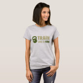 Train als een meisje met Kettlebell T-shirt (Voorkant volledig)