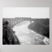 Train Crossing Niagara River, 1910.  foto Poster (Voorkant)