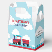Train Favor Box (Boys Birthday in Navy & Red) Bedankdoosjes (Geopend)