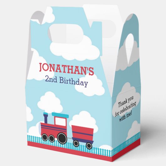 Train Favor Box (Boys Birthday in Navy & Red) Bedankdoosjes (Geopend)