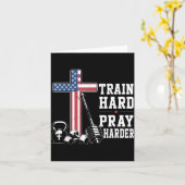 Train Hard Bid Harder Christelijk Workout Patriott Kaart (Gele Bloem)