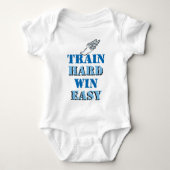Train hard Win Easy - Spoor en Veld Romper (Voorkant)