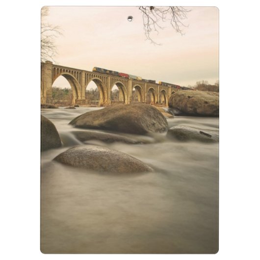 Train over James River Klembord (Achterkant)