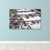 Train Tracks in Sneeuw (Canvas) Canvas Afdruk (Insitu (Houten vloer))