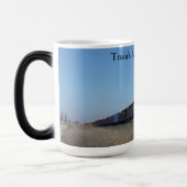 Train's Across America Hot Beverage mug. Magische Mok (Links)