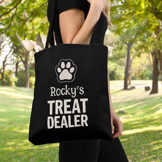 Trakteer Dealer grappige hondenliefhebber Tote Bag